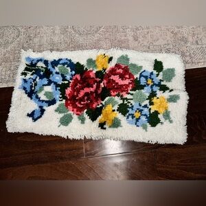 Handmade Rug! Vintage Floral Patterned Rug with Red and Blue Accents